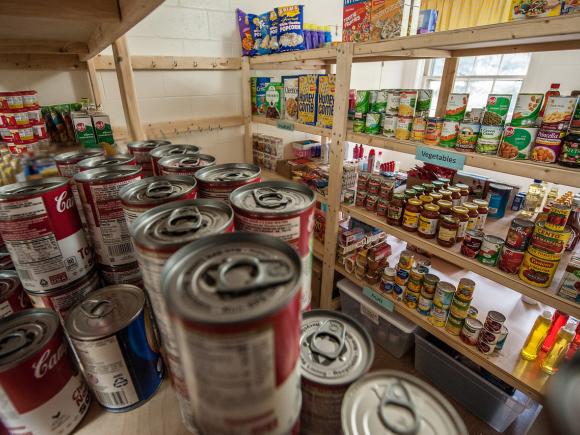 Food on shelves at Common Goods.